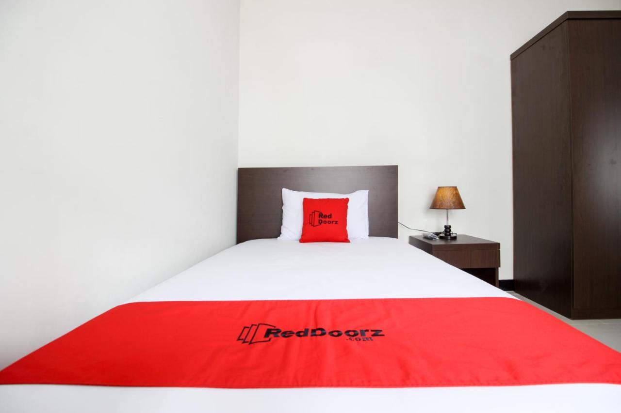 Reddoorz Syariah Plus @ Jakal Bawah 3 Kejayan Экстерьер фото