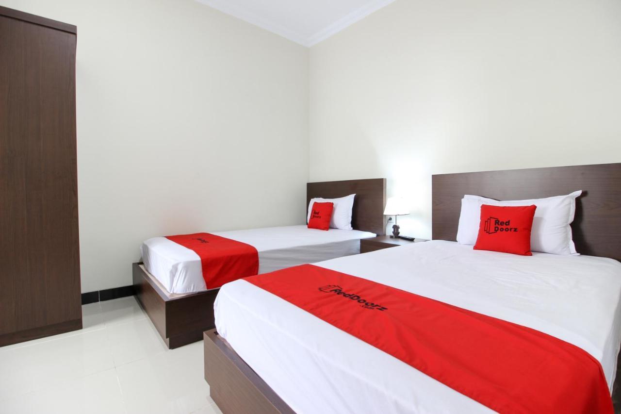 Reddoorz Syariah Plus @ Jakal Bawah 3 Kejayan Экстерьер фото